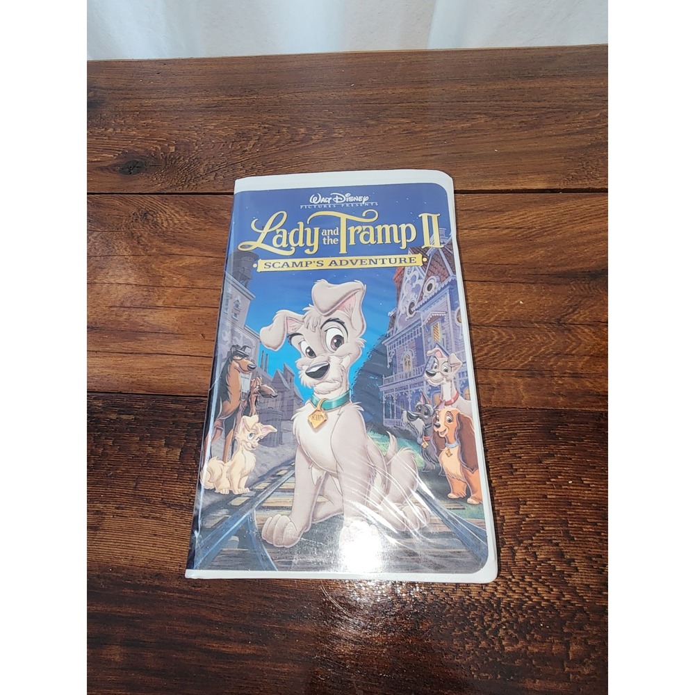Walt Disney's Lady and the Tramp II 2 Scamp's‎ Adventure VHS Movie